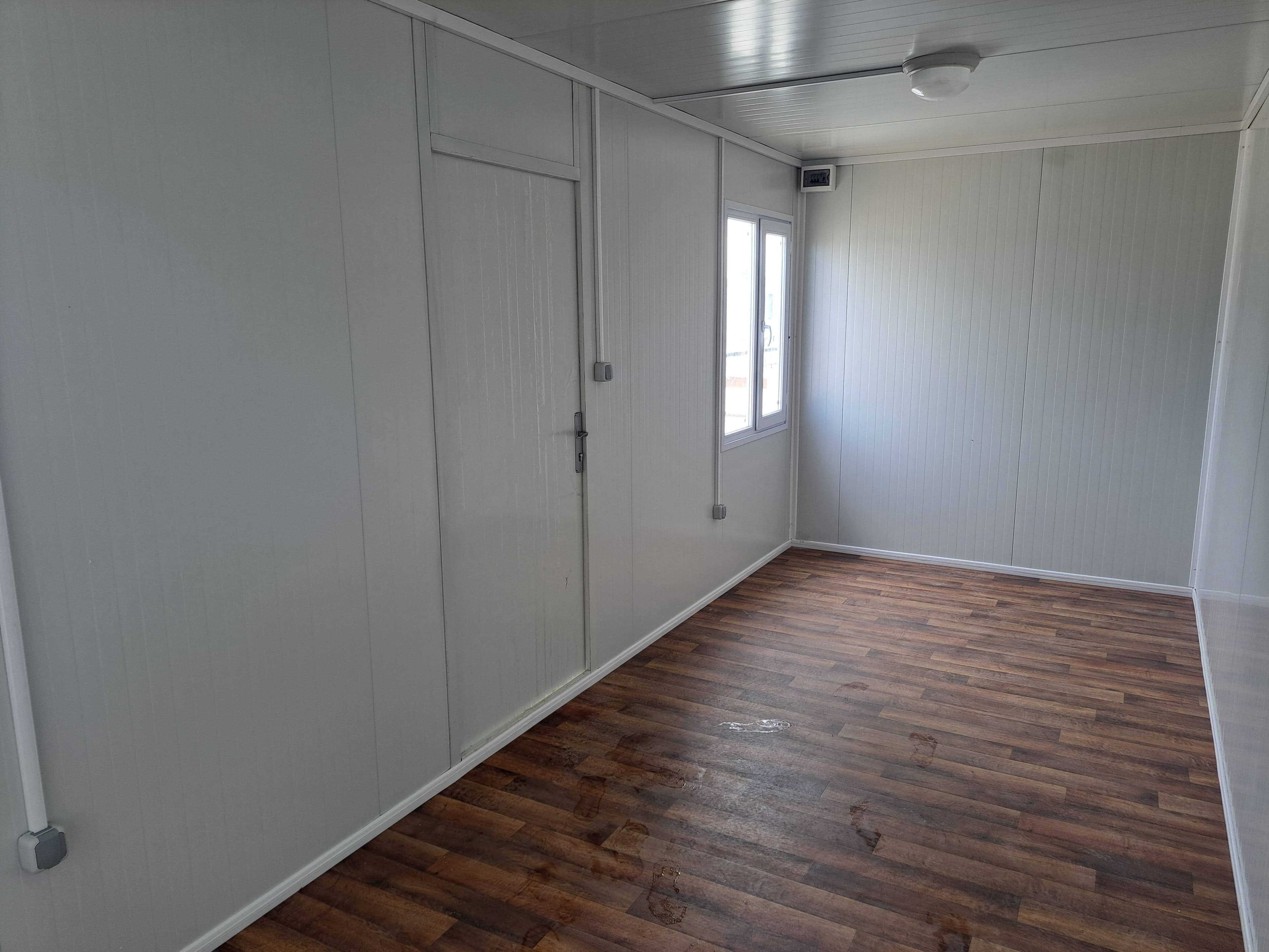 Kontejner 600x240 cm 1