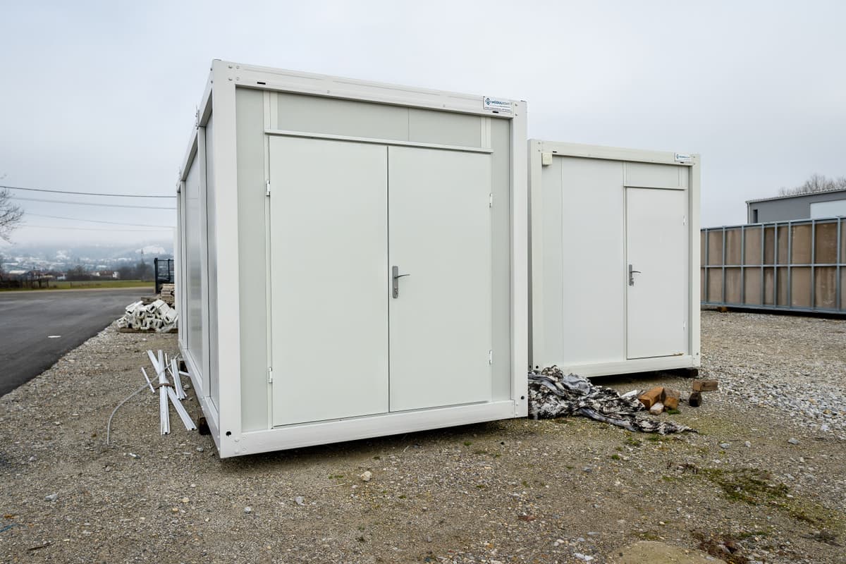 Skladišni kontejner 600x240 cm - Bijeli, izolirani